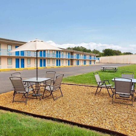 Super 8 By Wyndham Paducah I-24 Exit 4 Hotel Buitenkant foto
