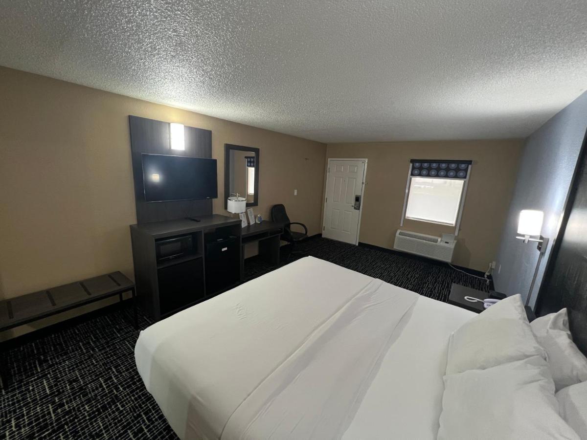 Super 8 By Wyndham Paducah I-24 Exit 4 Hotel Buitenkant foto