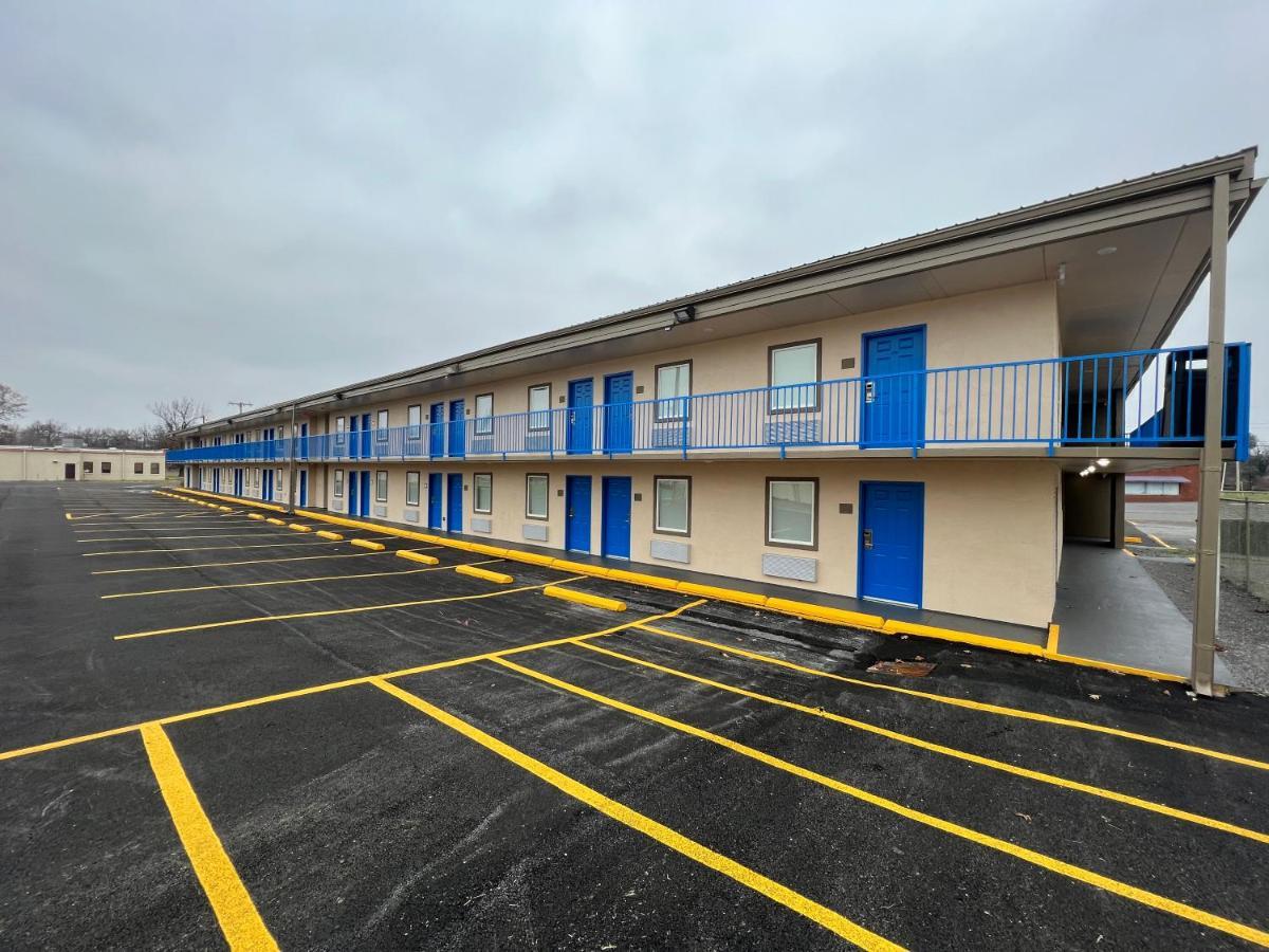 Super 8 By Wyndham Paducah I-24 Exit 4 Hotel Buitenkant foto