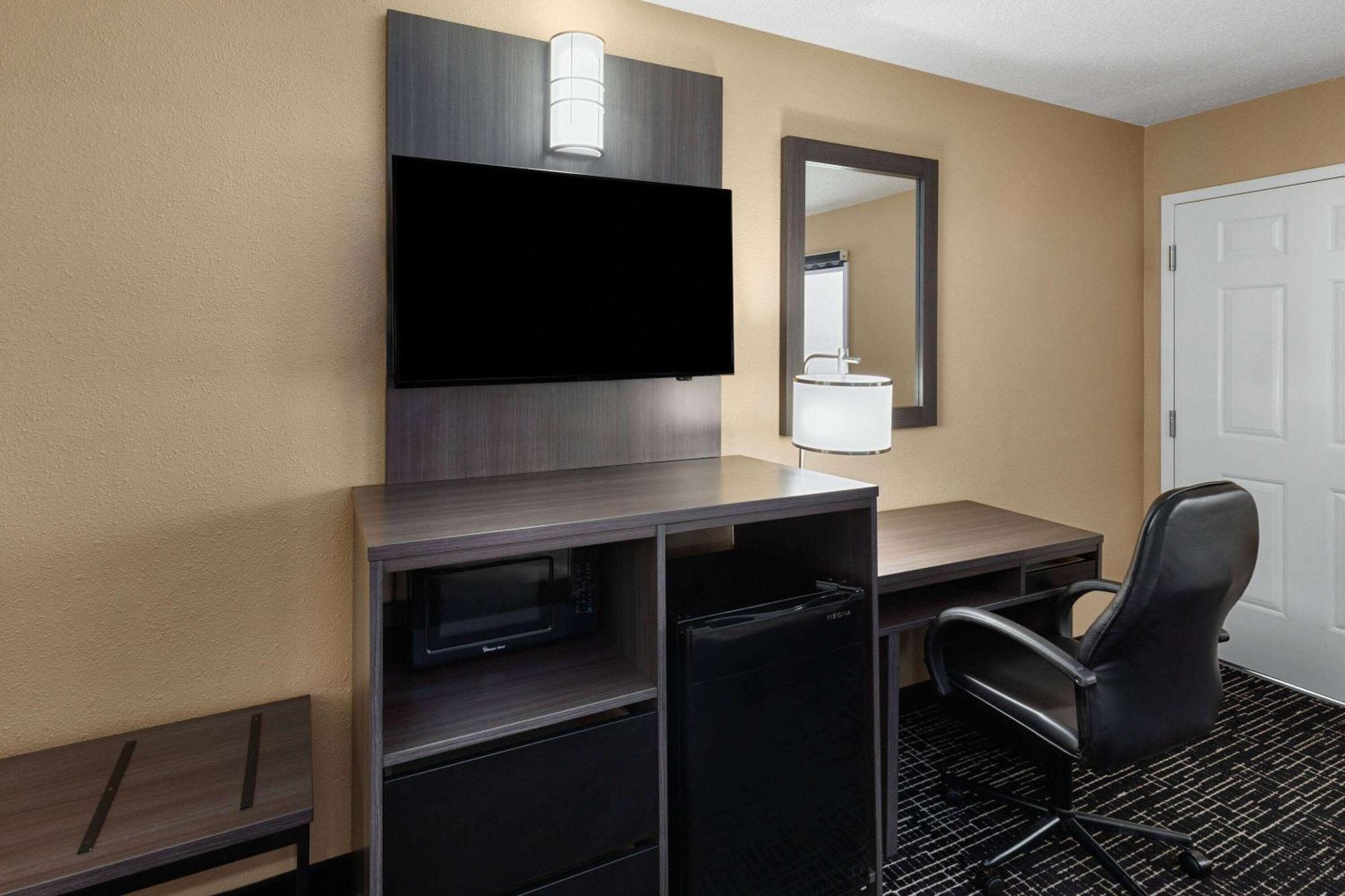 Super 8 By Wyndham Paducah I-24 Exit 4 Hotel Buitenkant foto
